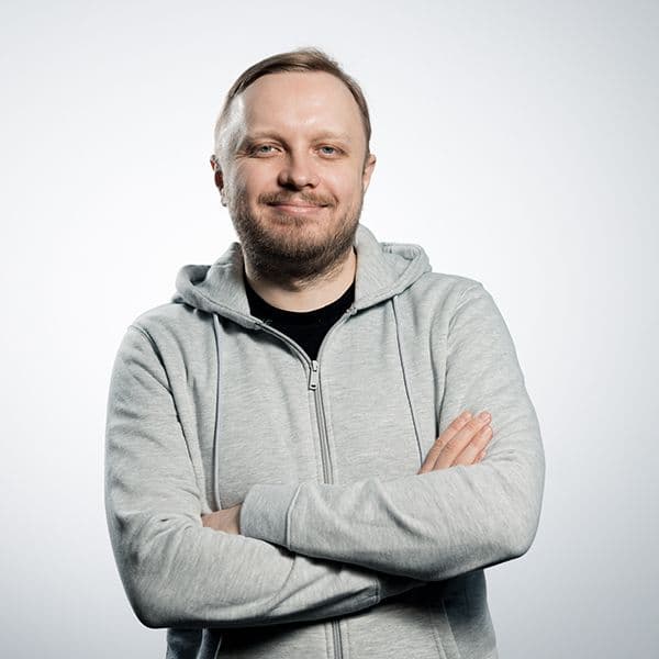 Александр Леонов