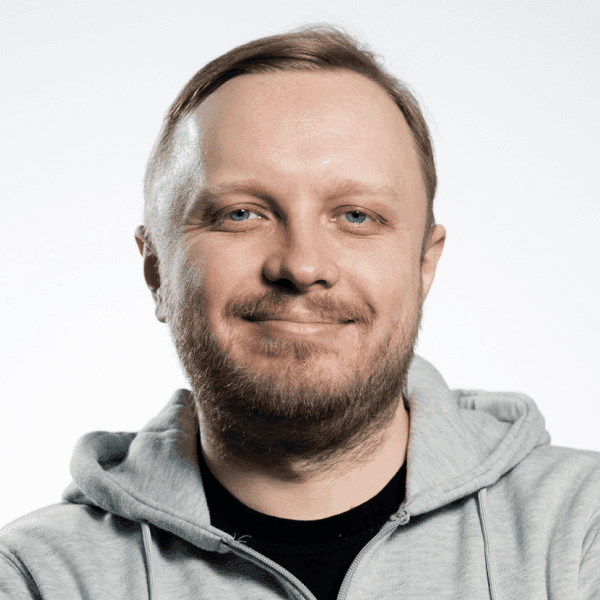 Александр Леонов