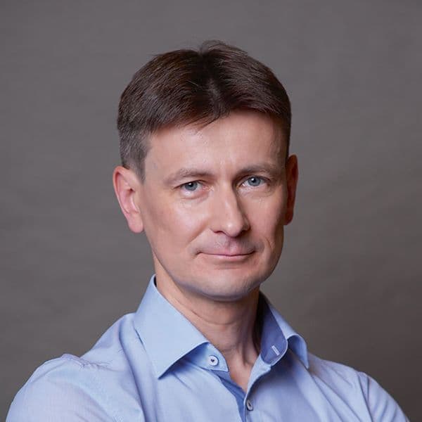 Дмитрий Гусев